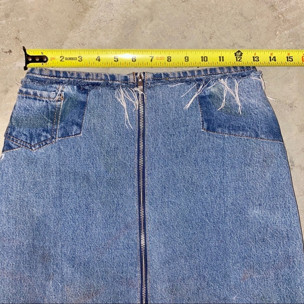 NWOT Re/Done Denim Skirt Size 26 - Picture 11 of 16